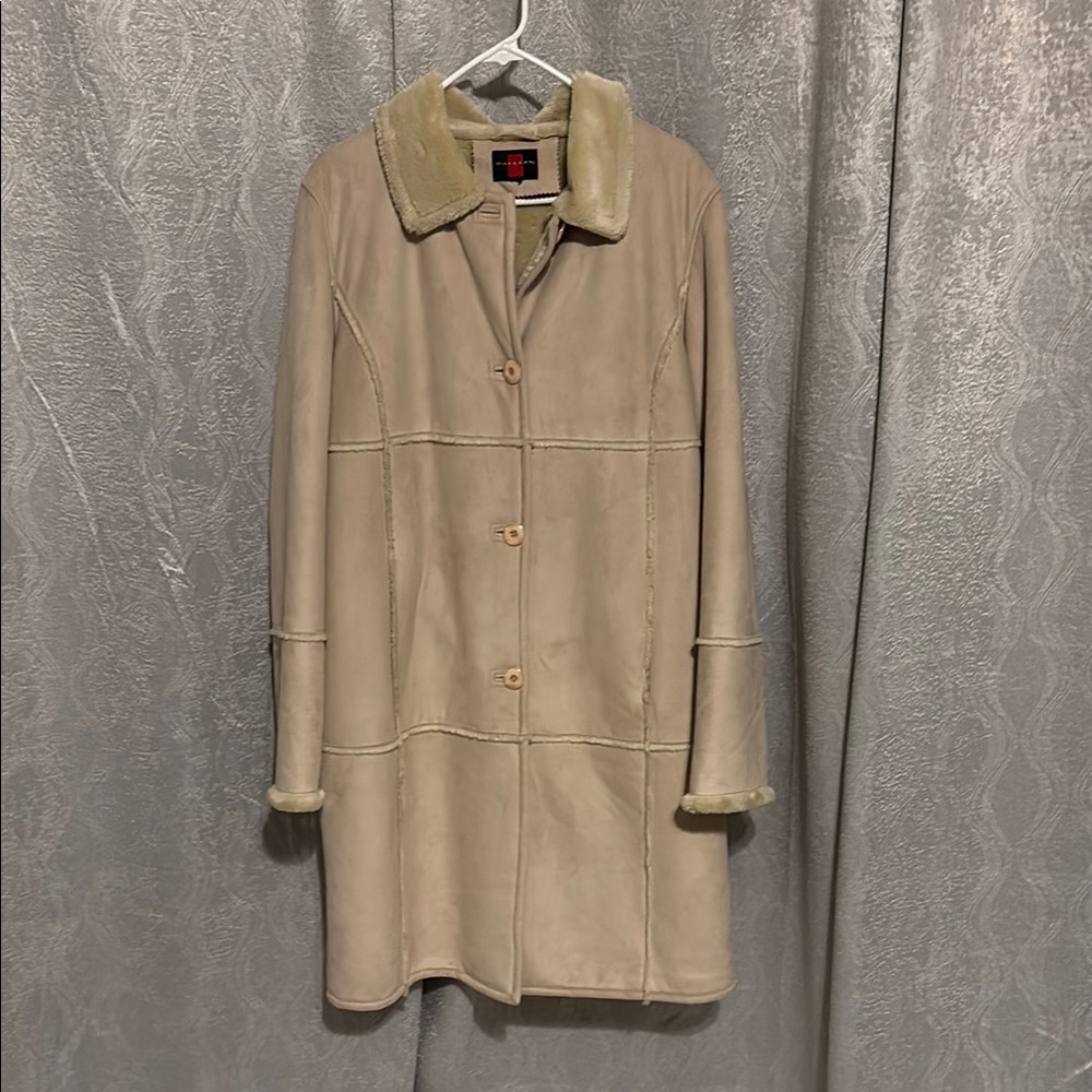 Gallery Tan Leather Jacket Cozy Classic